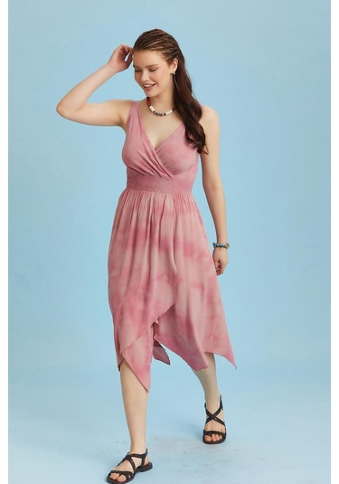 Kruvaze Yaka Etek Katlı Bohem Şık Batik Elbise 001