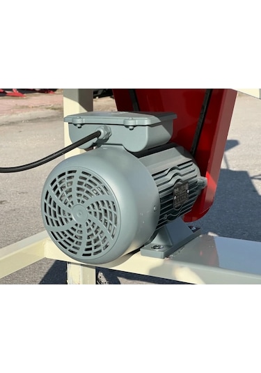 Tarım Garaj Elektrikli Yem Ezme Makinası 30 Luk 4 Hp