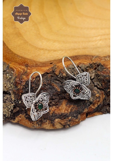 Zümrüt Taşlı Papatya Model Oksitli Telkari Kadın Gümüş Küpe