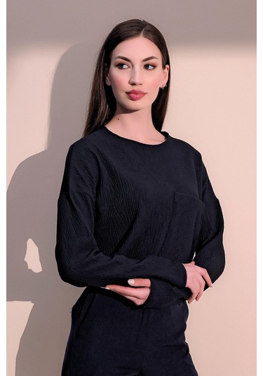 Kadın Lacivert Kendinden Dokulu Cepli Crop Sweatshirt, Salaş Kesim Lacivert