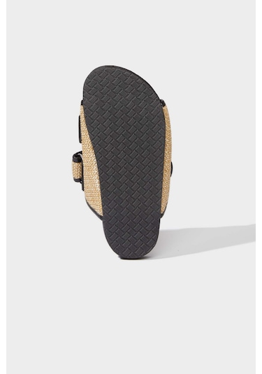 DeFacto Kız Çocuk Düz Taban Terlik E7810A825SMBG26 Bej