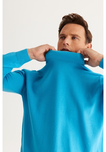 AC&Co / Altınyıldız Classics Erkek Turkuaz Standart Fit Normal Kesim Yarım Balıkçı Yaka Triko Turkuaz