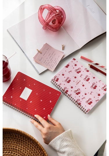 A5 Spiralli Karton Kapak 2 Li Set Düz Çizgisiz Okul Defteri 80 Yaprak, Ders Programlı Kiraz