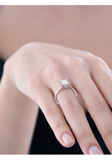 0,40 Karat E Renk Hrd Sertifikalı Tektaş Pırlanta Yüzük-841