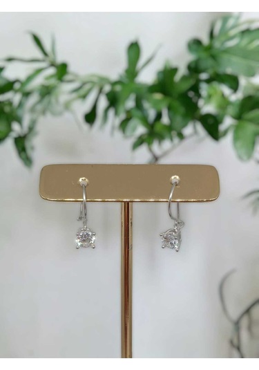 925 Ayar Gümüş Kanca Model Tek Taş Küpe Zarif Ve Şık Tasarım Gümüş