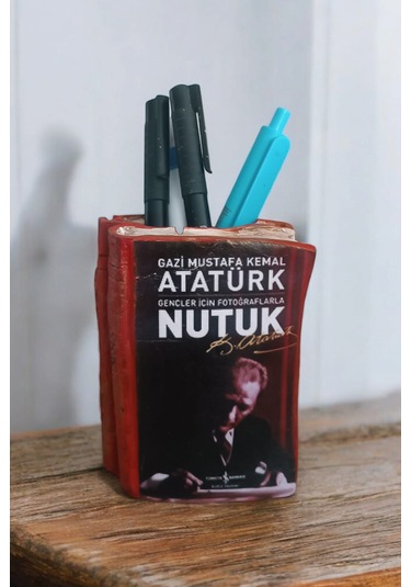 Atatürk'ün Nutuk Konseptli Hediyelik Kalemlik Ve Tütsülük 2li Set
