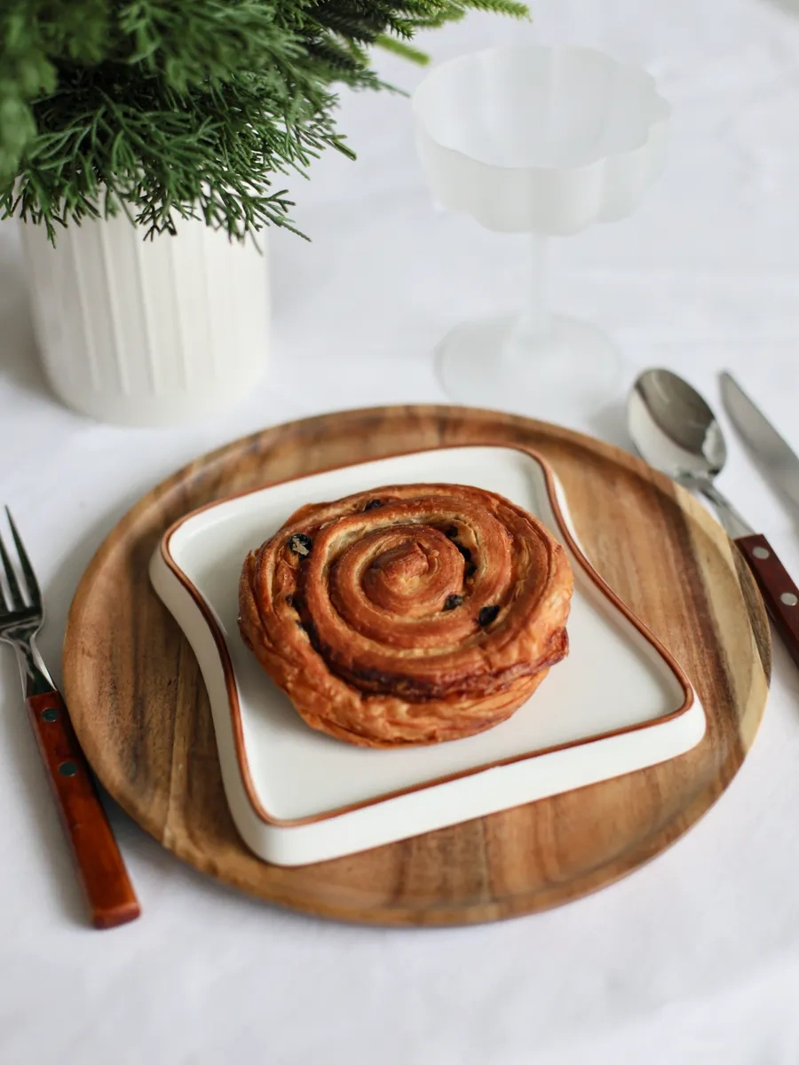 Home Lovers Kenarları Olan Düz Seramik Servis Tabağı 274213506 Kahverengi