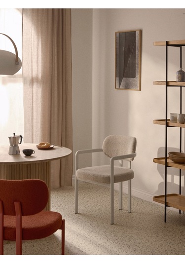 Dedar Milano X Westwing Adrien Kolçaklı Sandalye - Ekru, Lüks Kumaş Bej
