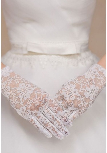 Beyaz Renk Kısa Dantelli Eldiven Diğer