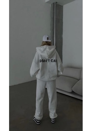 Defymoda Nakış İşlemeli Üç İplik Sweat Takım- Beyaz Beyaz