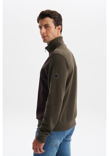 Arma Erkek Regular Fit Selanik Kumaş Dik Yaka Fleto Cepli Basic Sweatshirt Kazak K30324698502 Haki Arma Erkek Regular Fit Selanik Kumaş Dik Yaka Fleto Cepli Basic Sweatshirt Kazak K30324698502 Haki