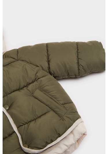 Defacto Erkek Bebek Su Geçirmez Çok Renkli Cepli Şişme Mont C3462a525aukh82 Haki