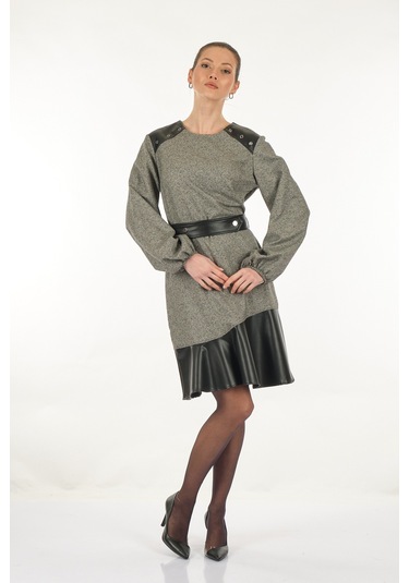 Unique Mode Yuvarlak Yaka Deri Detaylı Siyah Kadın Elbise Uw23350 001