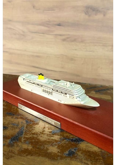 Costa Neoromantica Metal Gemi Modeli