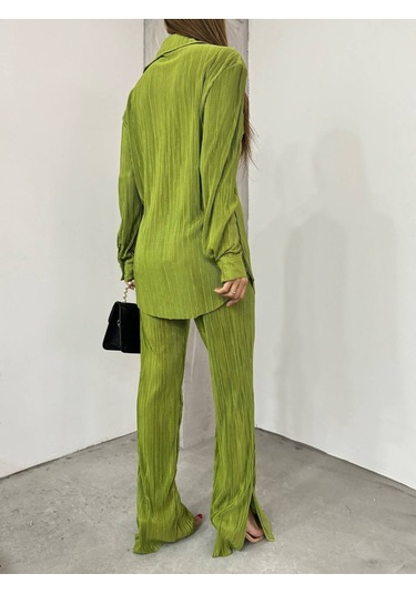 Bayrama Özel Kadın Düşük Omuz Salaş Gömlek Ve Yırtmaç Detay İspanyol Paça Pantolon Yeşil