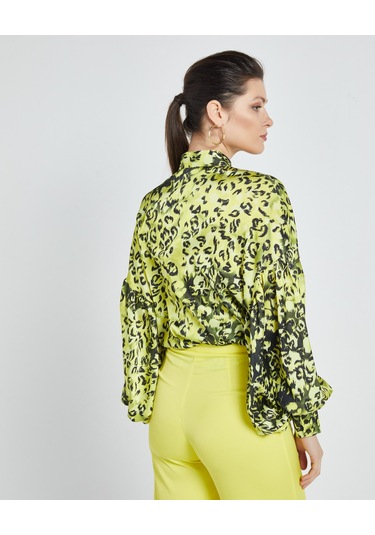 Kadın Leopar Desenli Gömlek - Balon Kol - Saten - Modern Ve Şık Tasarım - Günlük Ve Özel Gün Kullanımı İçin Gömlek Sarı