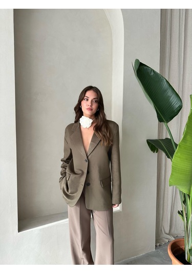Latte Kemik Düğmeli Süet Ceket Haki