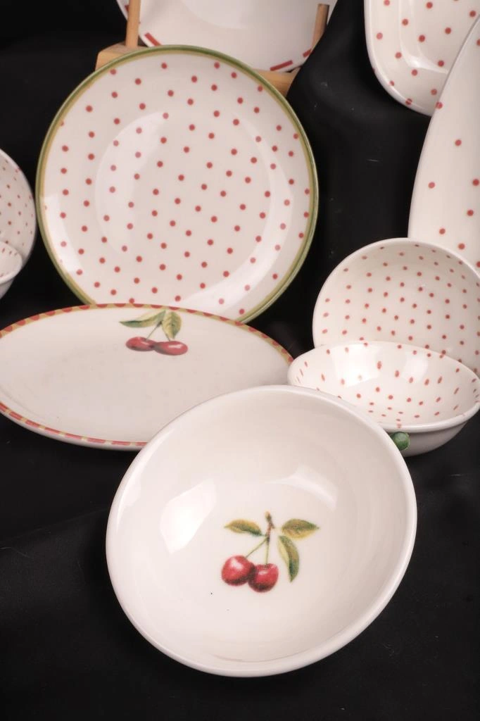 Bambum By Bambum Cherish 14 Parça Porselen Kahvaltı Takımı Kahvaltı Seti Kahvaltılık- Sunum Seti Beyaz