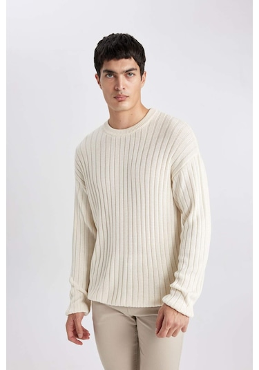 DeFacto Relax Fit Bisiklet Yaka Basic Düz Triko Kazak B9723AX24SPER100