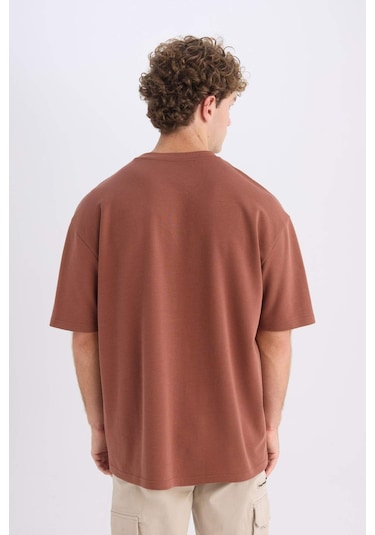 DeFacto Oversize Geniş Kalıp Ütü Gerektirmeyen Bisiklet Yaka Kısa Kollu Basic Düz Ağır Kumaş Tişört X3926AZ25SPBN326 DeFacto Oversize Geniş Kalıp Ütü Gerektirmeyen Bisiklet Yaka Kısa Kollu Basic Düz Ağır Kumaş Tişört X3926AZ25SPBN326