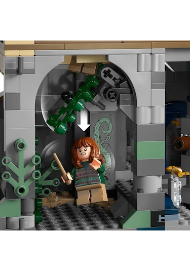 LEGO® Harry Potter™ Hogwarts™ Şatosu: Ana Kule 76454 - 10 Yaş ve Üzeri Çocuklar için Koleksiyonluk Yaratıcı Oyuncak Yapım Seti (2135 Parça)