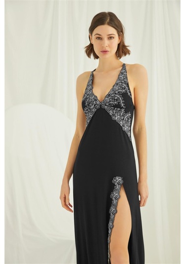 Monamise 19195 Kadın Dekolteli Brode Dantelli Yırtmaçlı Gecelik -siyah Siyah