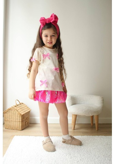 Kız Çocuk Şeker Pembe Parlak Payet Kumaş Balon Etek Fiyonk Nakışlı T-shirt Altüst Takım Pembe