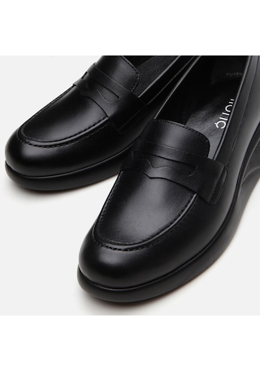 Hotiç Hakiki Deri Siyah Kadın Loafer 01ayh294700a100 Siyah