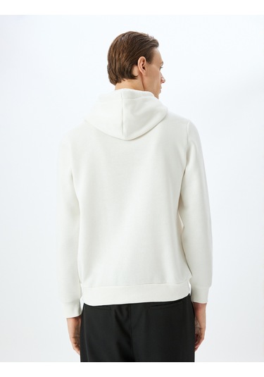 Koton Pamuk Karışımlı Şardonlu Slogan Baskılı Kapşonlu Sweatshirt Beyaz 5wam70245mk Beyaz