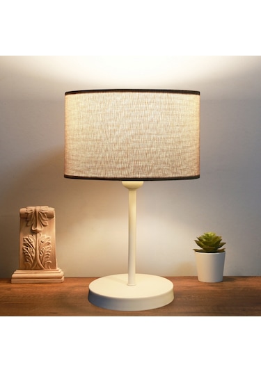 Neva Beyaz Metal Ayaklı Modern Abajur Silindir Kumbeji Kumaş Başlık Bej
