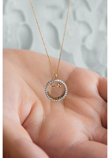 14 Ayar Taşlı Zarif Gülen Yüz Kolye