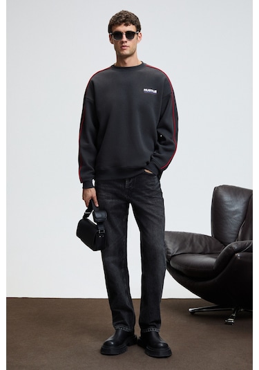 Grimelange LEIF Erkek Kolları Biyeli Önü Baskılı Yuvarlak Yaka Oversize Antrasit Sweatshirt