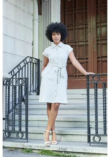 Kadın İpeksi Modal Kumaş Yakalı Düşük Omuzlu Diz Altı Kuşaklı Düğmeli Elbise-taş Taş