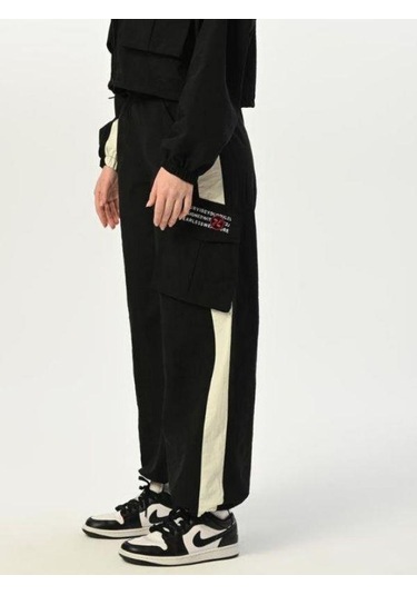 Kız Çocuk Paraşüt Kumaş Cepli Crop Ceket Pantolon Takım-15517 Siyah