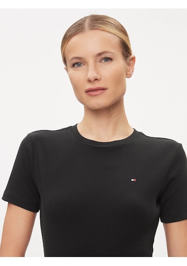 Tommy Hilfiger Logo Nakışlı Kadın T-shirt Siyah