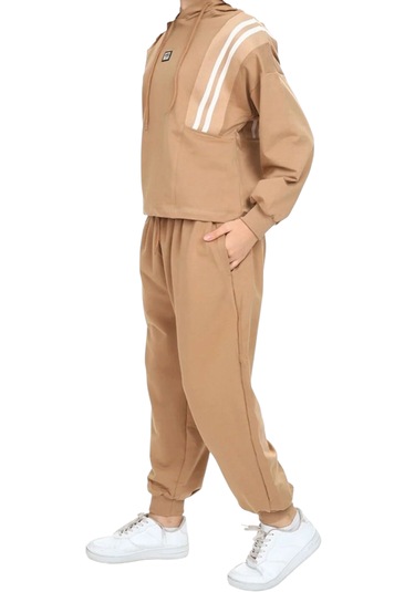 Kız Çocul Çizgi Şerit Detaylı Kapüşonlu Jogger Model Açık Kahverengi Renk Eşofman Takımı Açık Kahverengi Kız Çocul Çizgi Şerit Detaylı Kapüşonlu Jogger Model Açık Kahverengi Renk Eşofman Takımı Açık Kahverengi