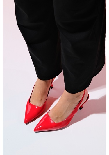 Luvishoes Flem Kırmızı Rugan Kadın Sivri Burun Arkası Açık İnce Topuklu Ayakkabı Kırmızı Rugan