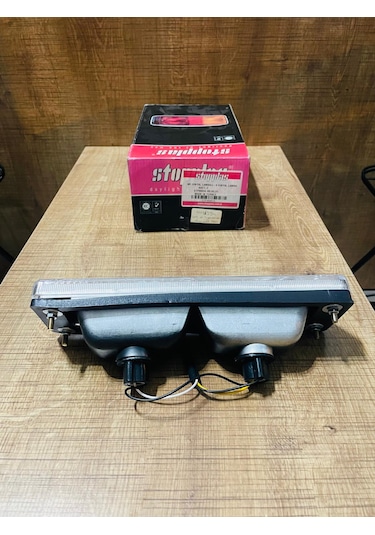 Massey Ferguson 240 Efsane 260g 288 Uyumlu Arka Çamurluk Ön Sinyal Lambasi Sol