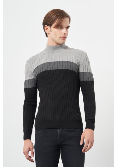 Siyah Uzun Kol Kendinden Desenli Örme Yarım Balıkçı Yaka Classic Slim Fit Triko 1012245154 Siyah