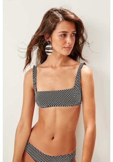 Deep Beach Dokulu Kumaşlı Kare Yaka Bikini Üstü 001