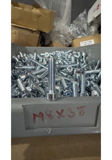 Alyan Başlıklı M8x35mm Galvanizli Cıvata ( 100 adet )