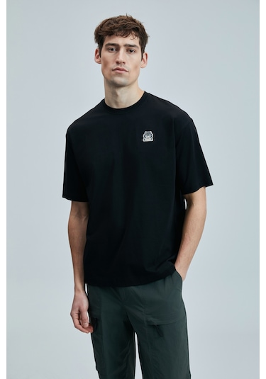 Lufian Nımbus Modern Grafik T- Shirt Siyah Siyah 111020251100100 Siyah Lufian Nımbus Modern Grafik T- Shirt Siyah Siyah 111020251100100 Siyah