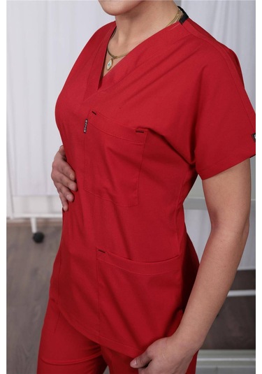 Likralı Cerrahi Forma Unisex Hemşire Doktor Sağlıkçı Forması Scrubs Üniforma Kırmızı