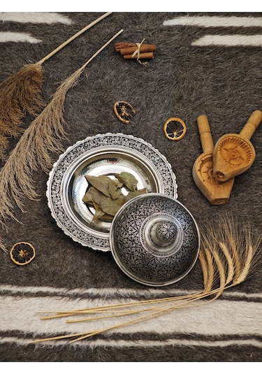 Modabakir Özel Işlemeli Bakır Dekorasyon Sahan