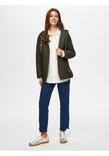 Yanı Yırtmaçlı Rahat Form Kapişonlu Kapitone Mont 004 Us25kmt00454 Haki