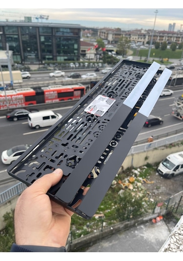 Siyah Beyaz Özel Tasarım Lüks Pleksi Plakalık