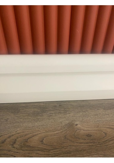 11.5 Cm Polimer Lake Beyaz Ledli Süpürgelik