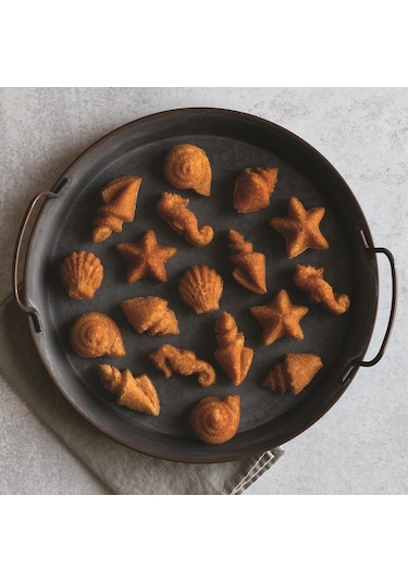 Nordicware Mini Deniz Kabukları Kek Kalıbı - Platin