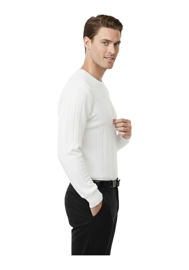 Deepsea Beyaz Dar Kesim Likralı Erkek Triko Kazak Bisiklet Yaka Şık Tasarım 2605433 Beyaz