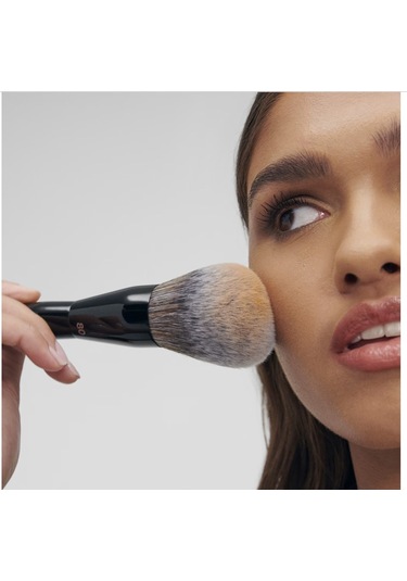 Sephora Collectıon Pro Brush - Bronzlaştırıcı Fırçası 80